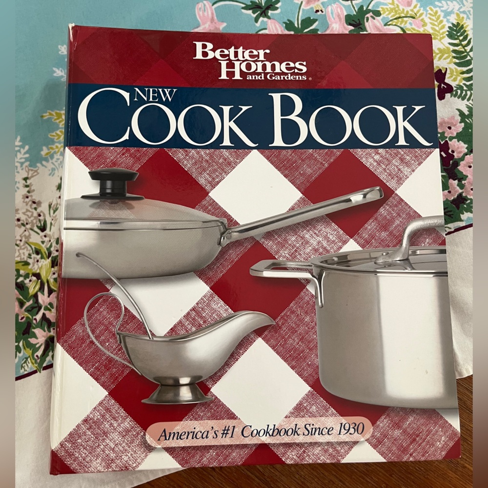 - Better Homes And Gardens Red and White Kitchen Cookbook 2006 14th edition